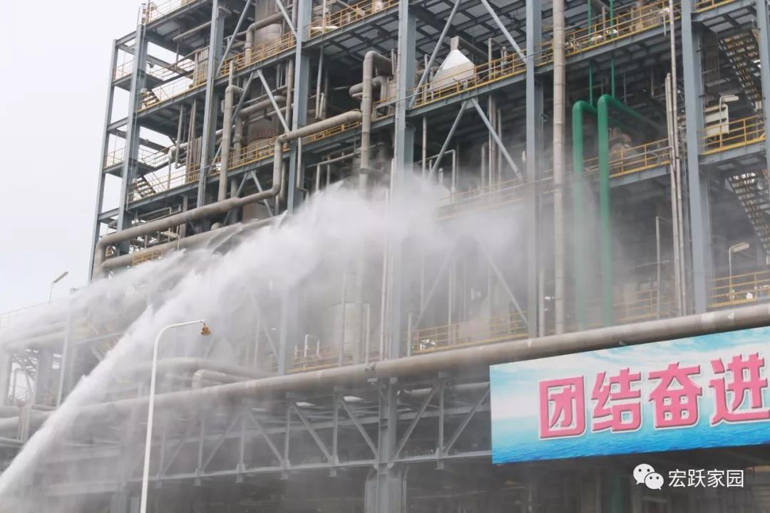葫蘆島市在連石化工舉辦“2019年葫蘆島市危險(xiǎn)化學(xué)品事故應(yīng)急救援演練”